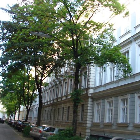 Charming Viennese Home Εξωτερικό φωτογραφία